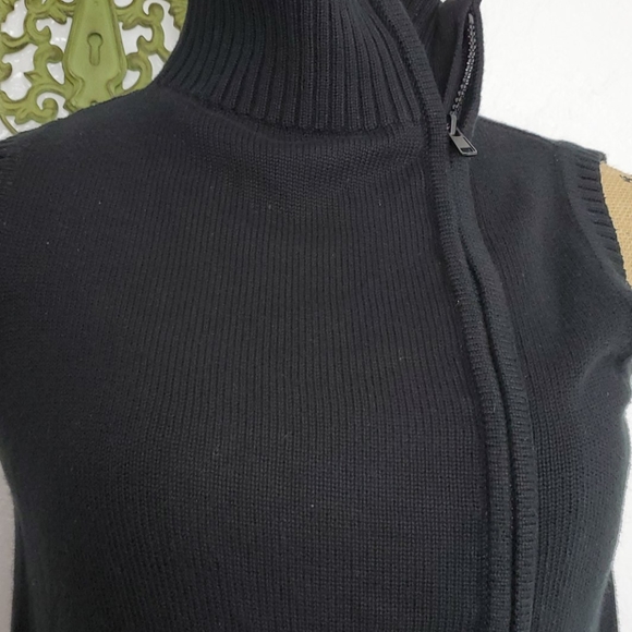 Black zipper vest - Picture 2 of 7